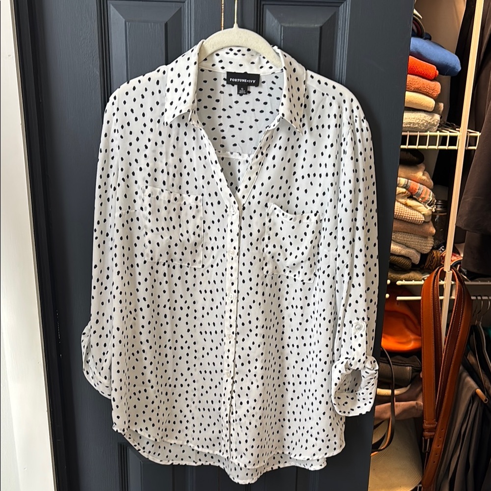 Camp style v-neck button down roll sleeve Polka Dot blouse all seasons 3/4 sleev